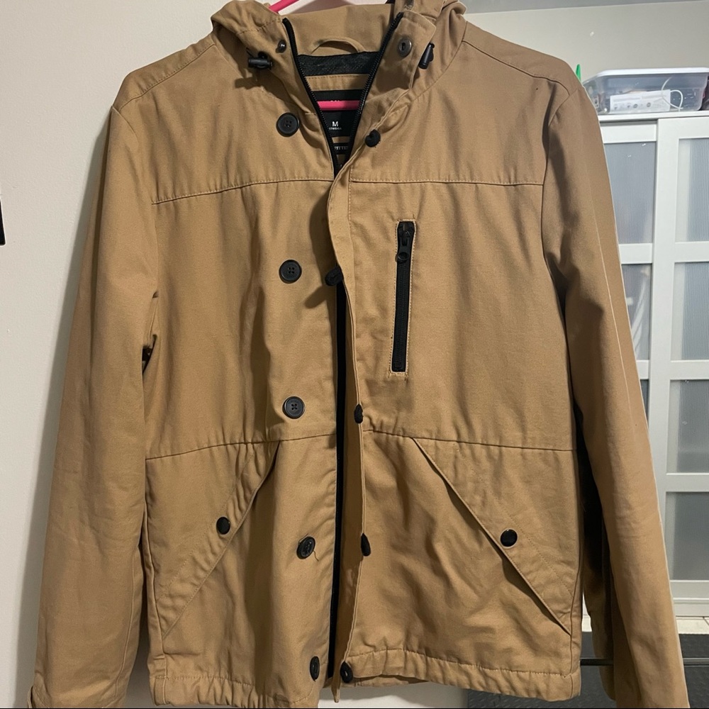 Yishion Jacket - Picture 2 of 5